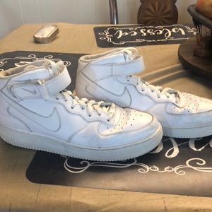 White nike Air Force 1